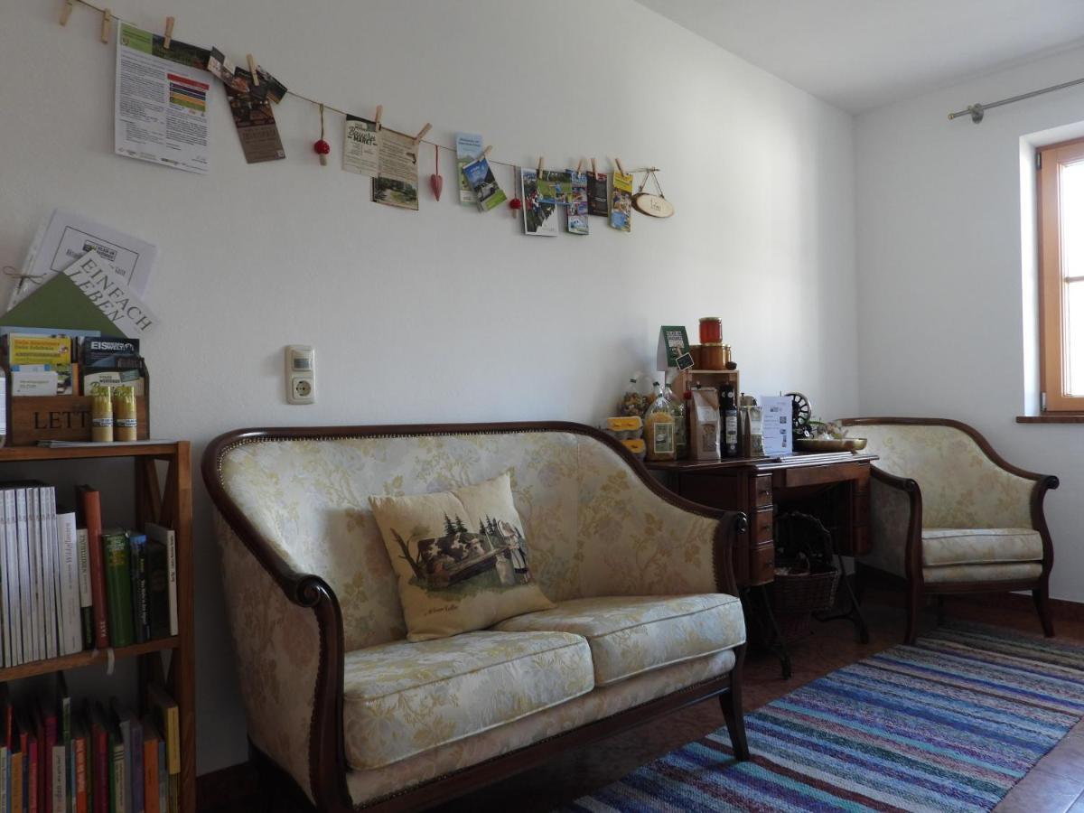 Bio-Bauernhof Einberghof Apartment Pfarrwerfen Exterior foto